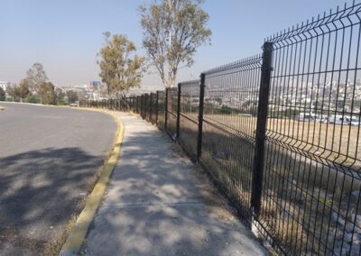 Reja De Acero, verde, vía pública